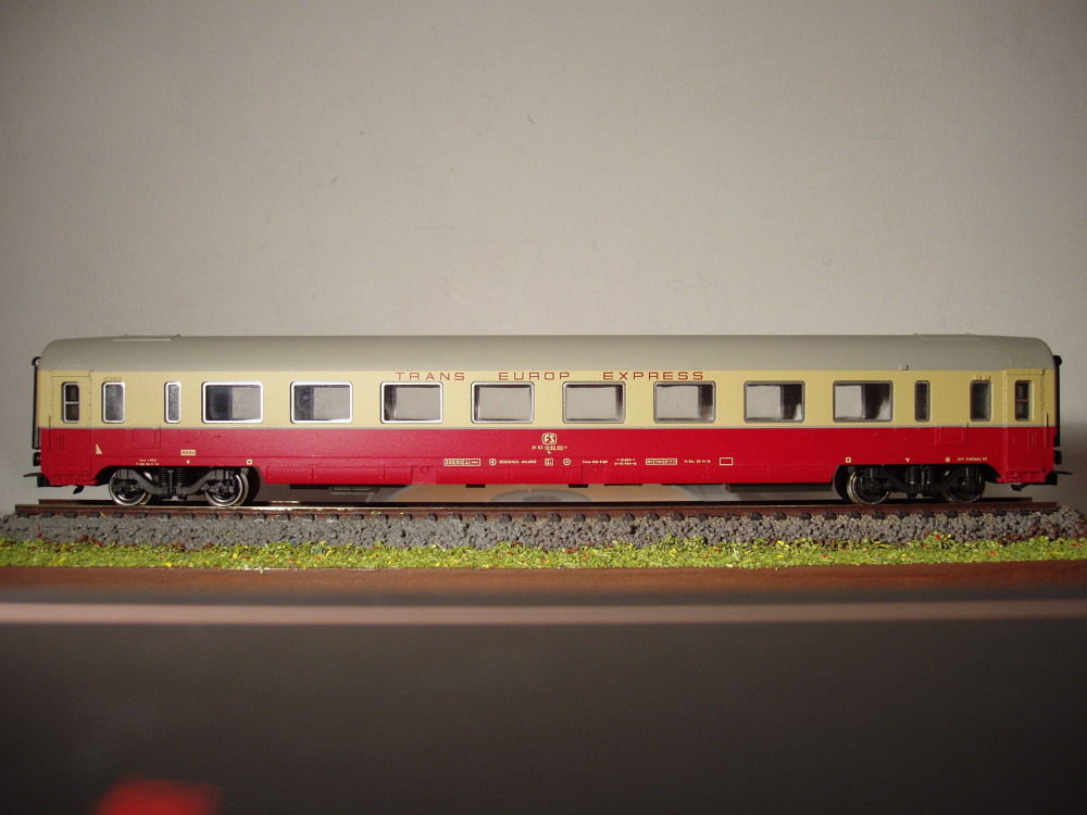 Rivarossi 2557_01.jpg