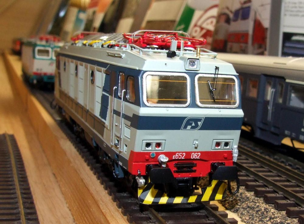 E652 (19).JPG