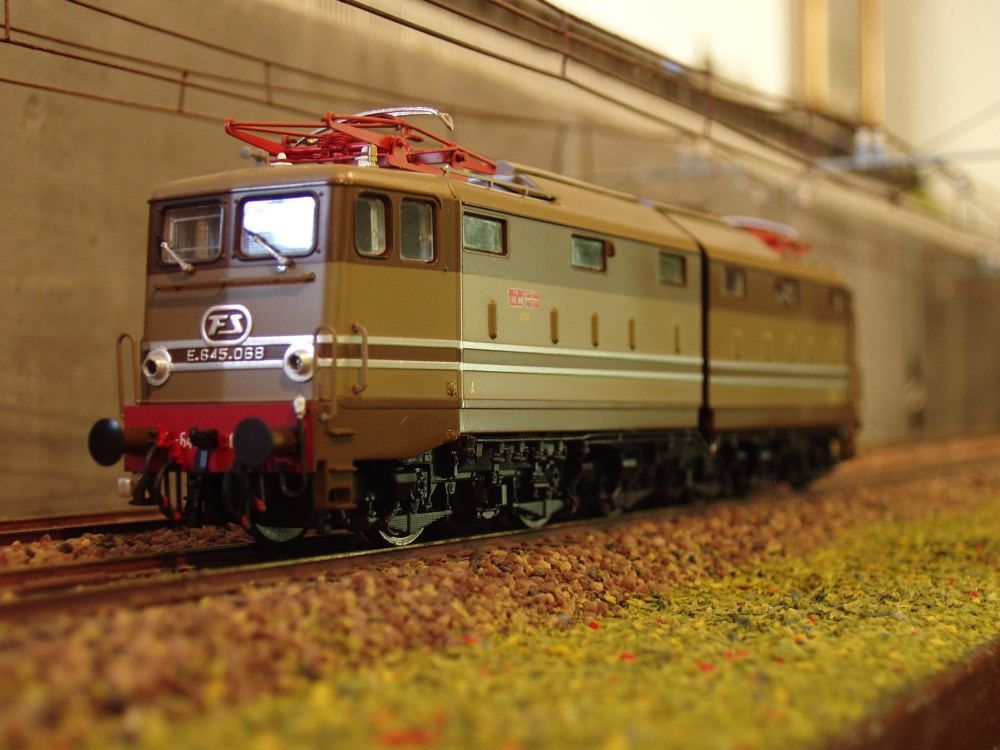 Rivarossi 1415_01.jpg