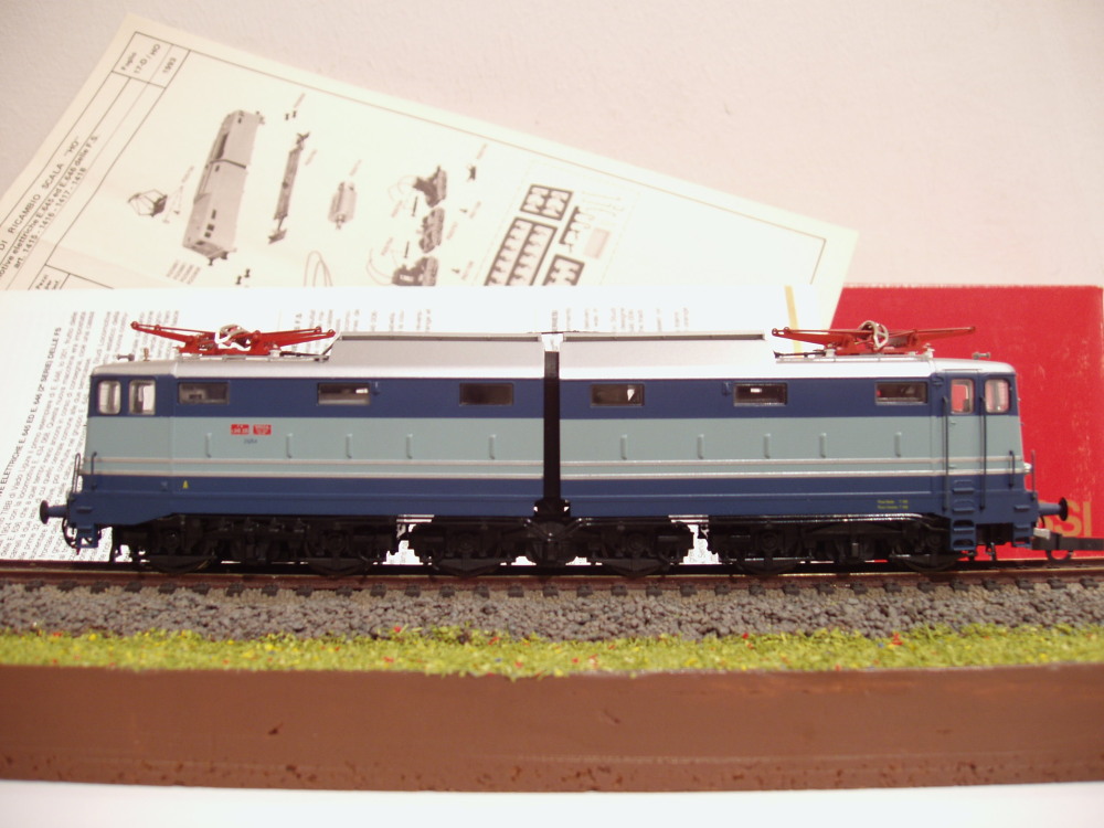 Rivarossi 1416_01.jpg