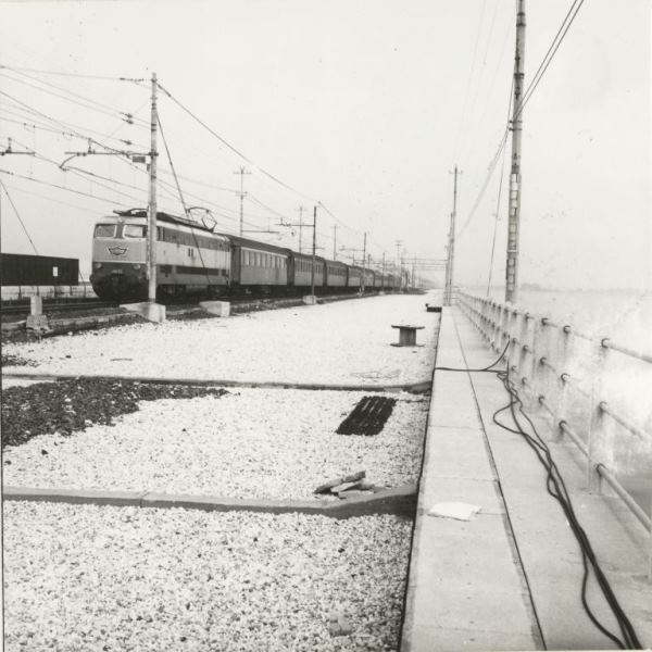 1975 Save0001 002 E444.006.jpg