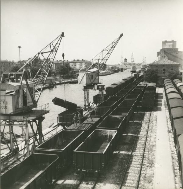 1966 35818 Save000.jpg