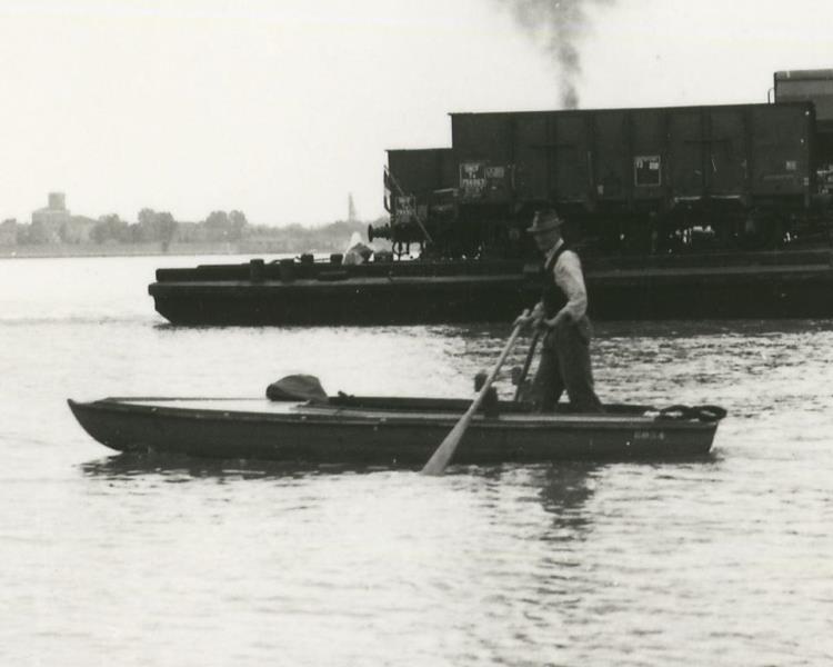 uomini 07 1966 Save0003.jpg