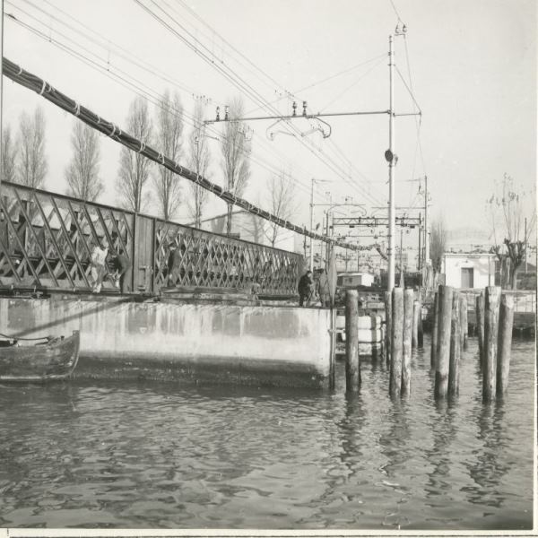 1971 45019 Save0010.jpg