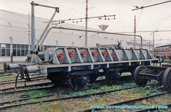 83 940 5 015-2 Vby 40 (FS)#19990619#TorinoDL#006_023N.jpg