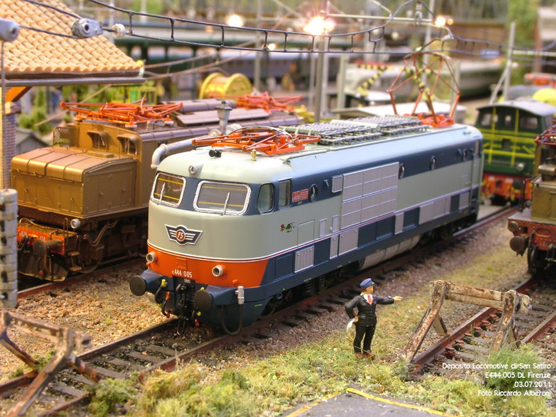 E444.005 01_ridimensionare.jpg