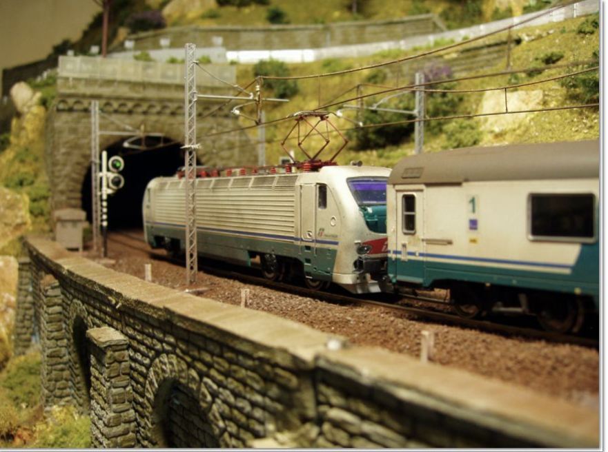 Ingresso galleria S. Letizia.JPG