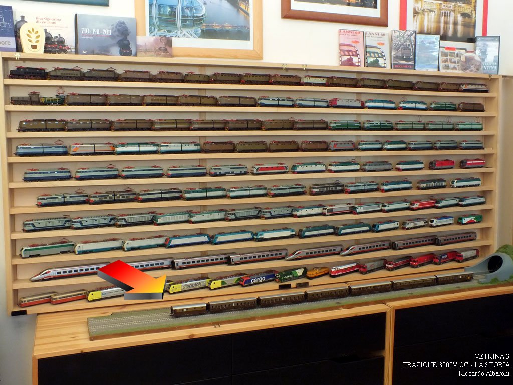 Vetrina 03TPI.jpg