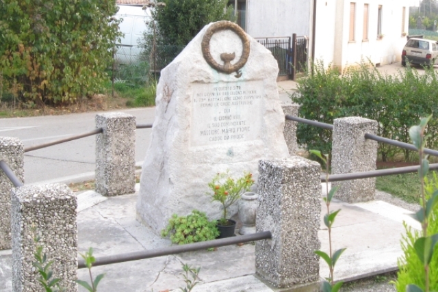 0004 Km 11 780 casello.jpg