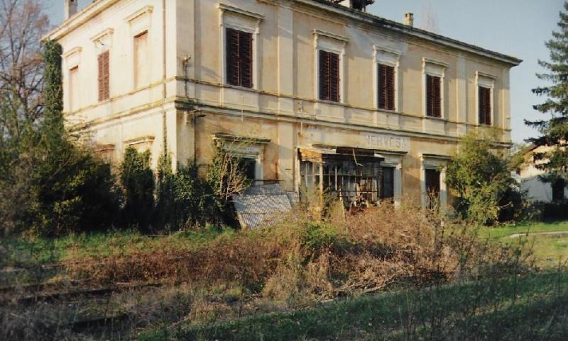 0002 FV 1990  stazione di nervesa 1990.jpg