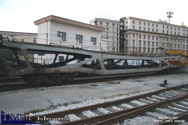 III serie normal_FS_DDm_51_83_98-70_050-0_Bari_(101).jpg