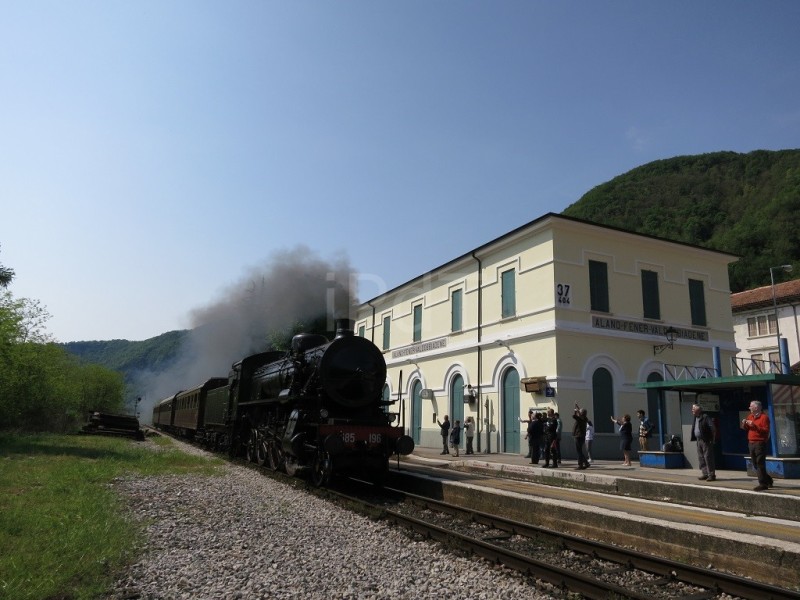 685.196.2014.04.25 Alano Fener Patrizia Bozzola.jpg