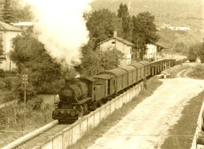 0000 740.000 0000.00.00 Alano Fener anni 60. (Foto archivio Messina).jpg