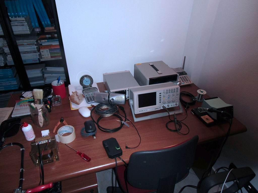 8 - Un po di attrezzi per autocostruzione.jpg