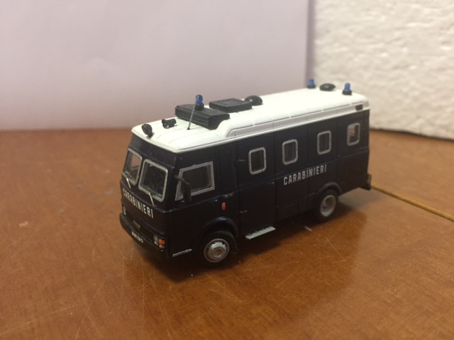 Iveco Zeta A55F Carabinieri 2.JPG