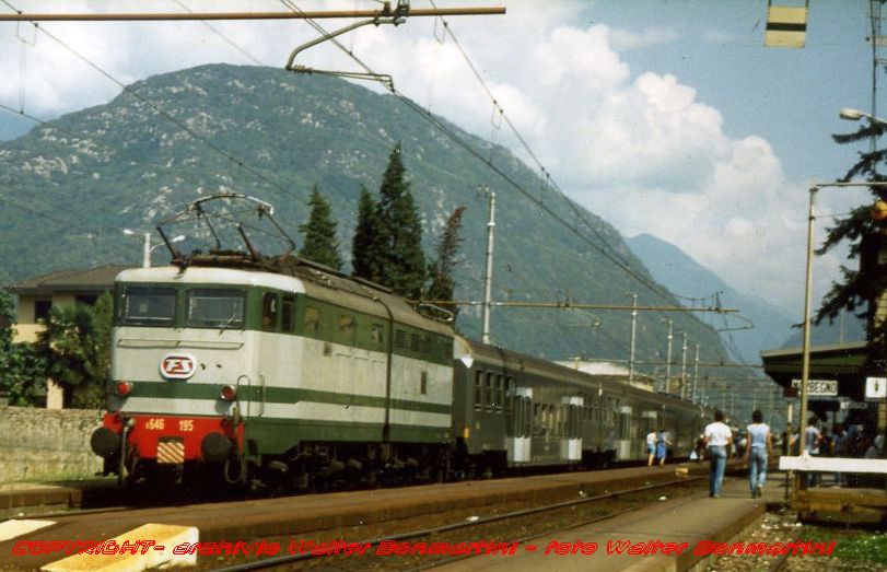 Copyright-E.646.195 diretto Mi_So-in sosta a Morbegno-forum2GG-diapositiva.jpg