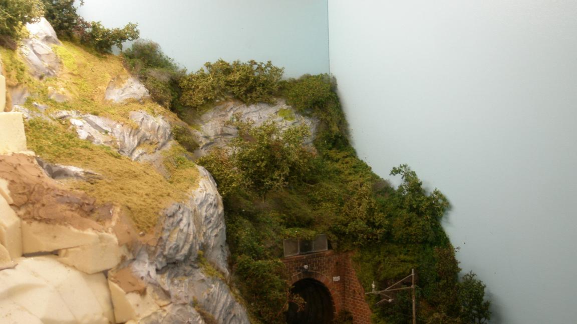 260.31 l'altro lato della collina.JPG