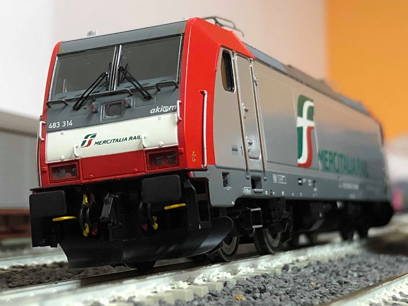 traxx MIR 3.jpg