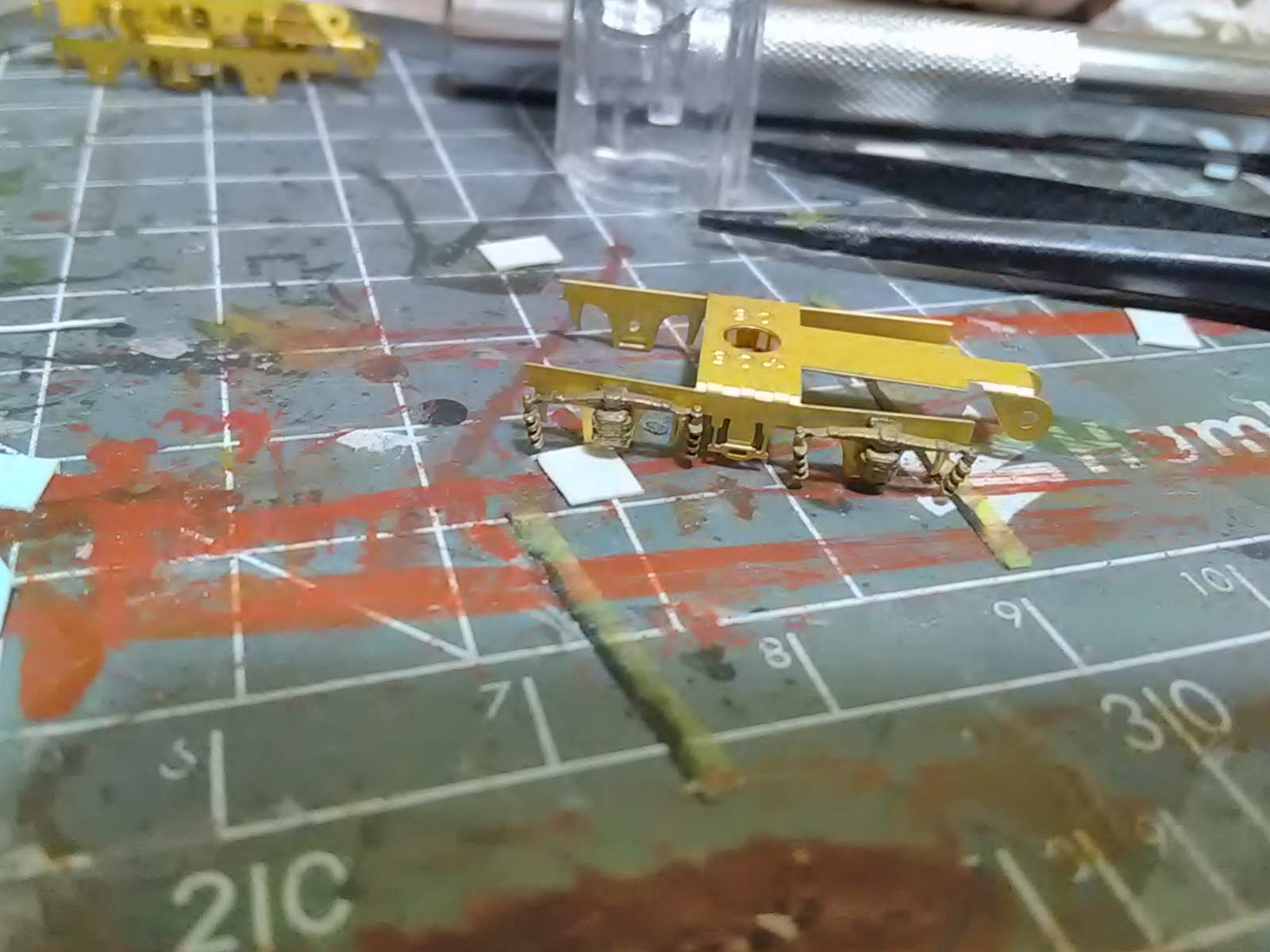 9 carrello con sospensioni.jpg