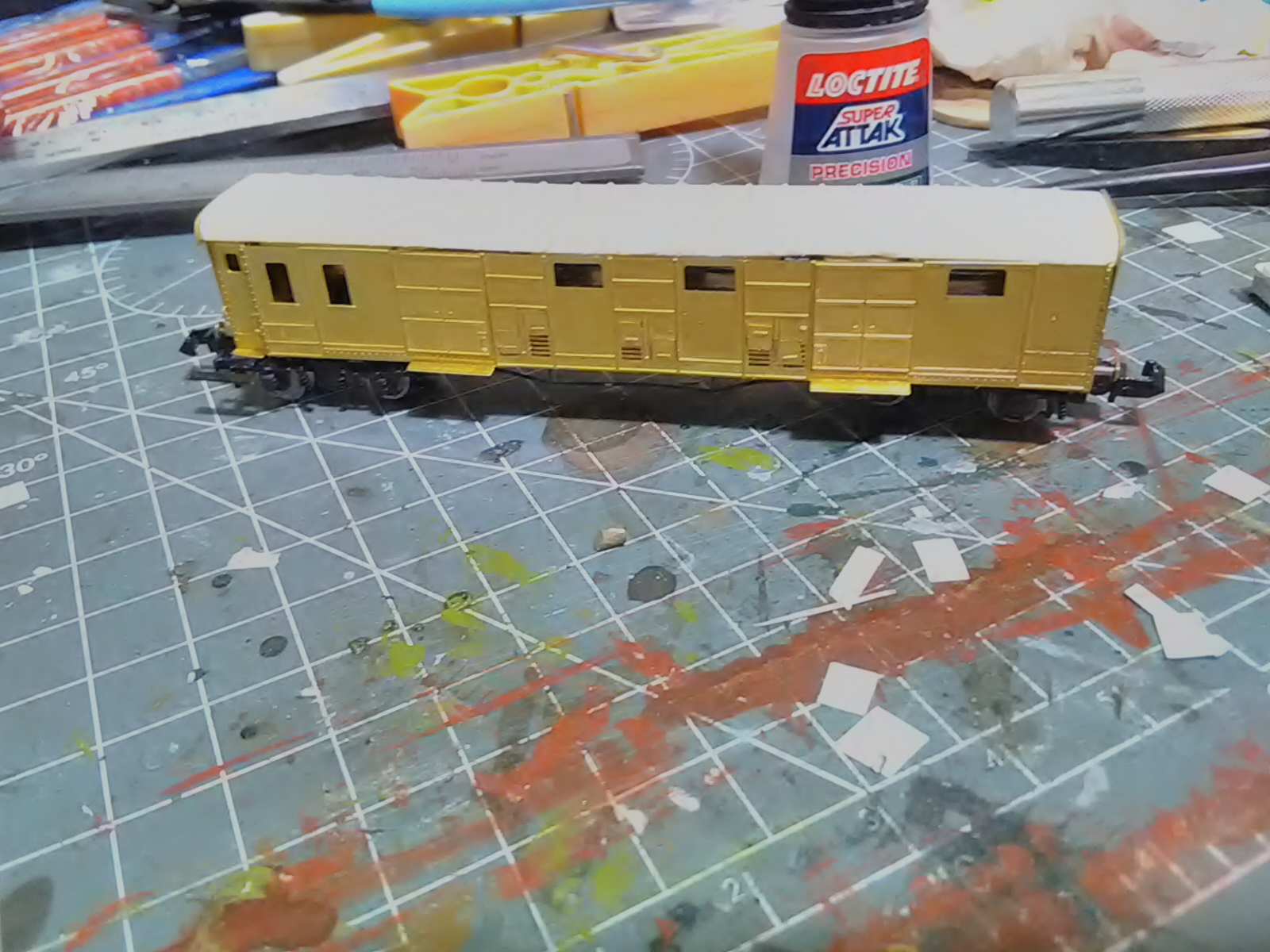 10 prova di montaggio.jpg