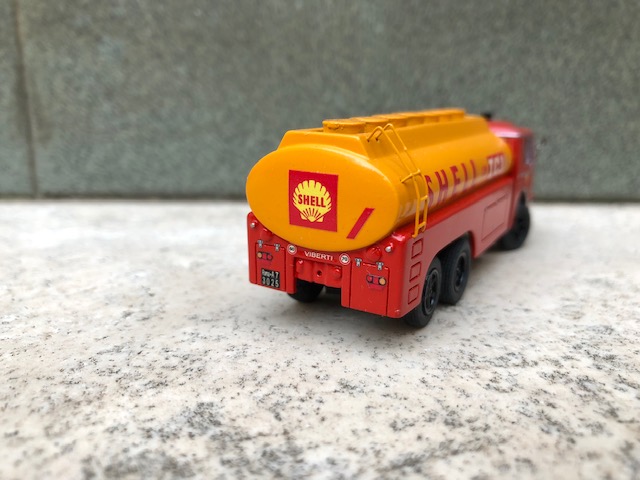 Lancia Esatau B Cisterna Viberti Shell con Ica 4.jpg