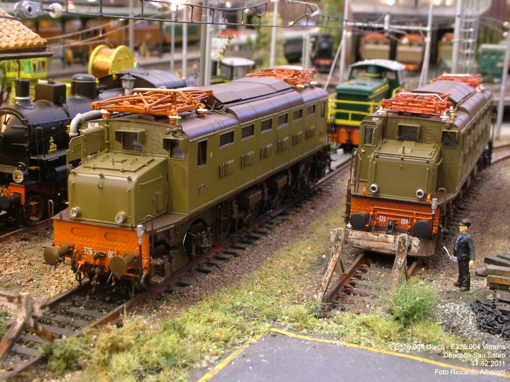 E326.008-E326.004 01 LT.jpg