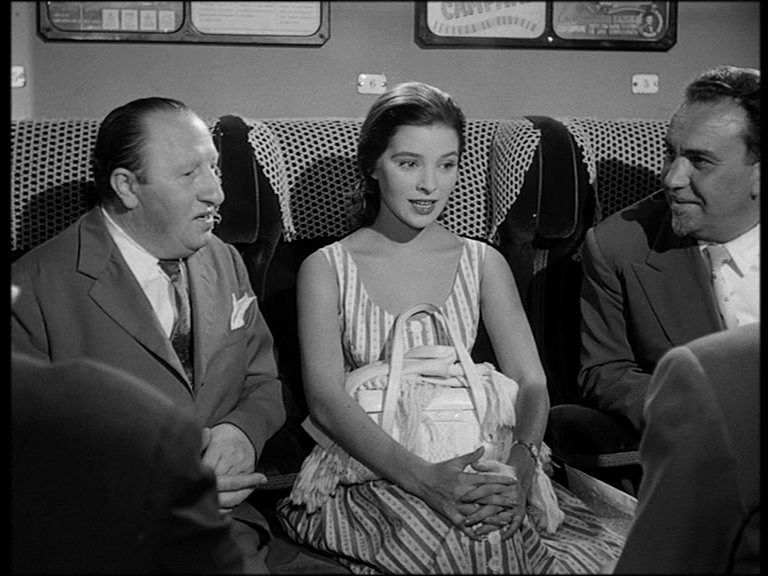 ABz 50135 interni 3.jpg