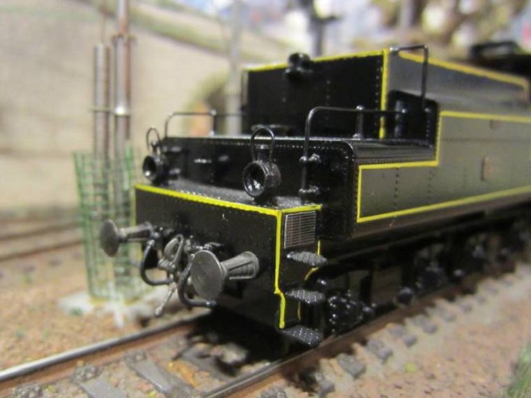 LOCO6.jpg