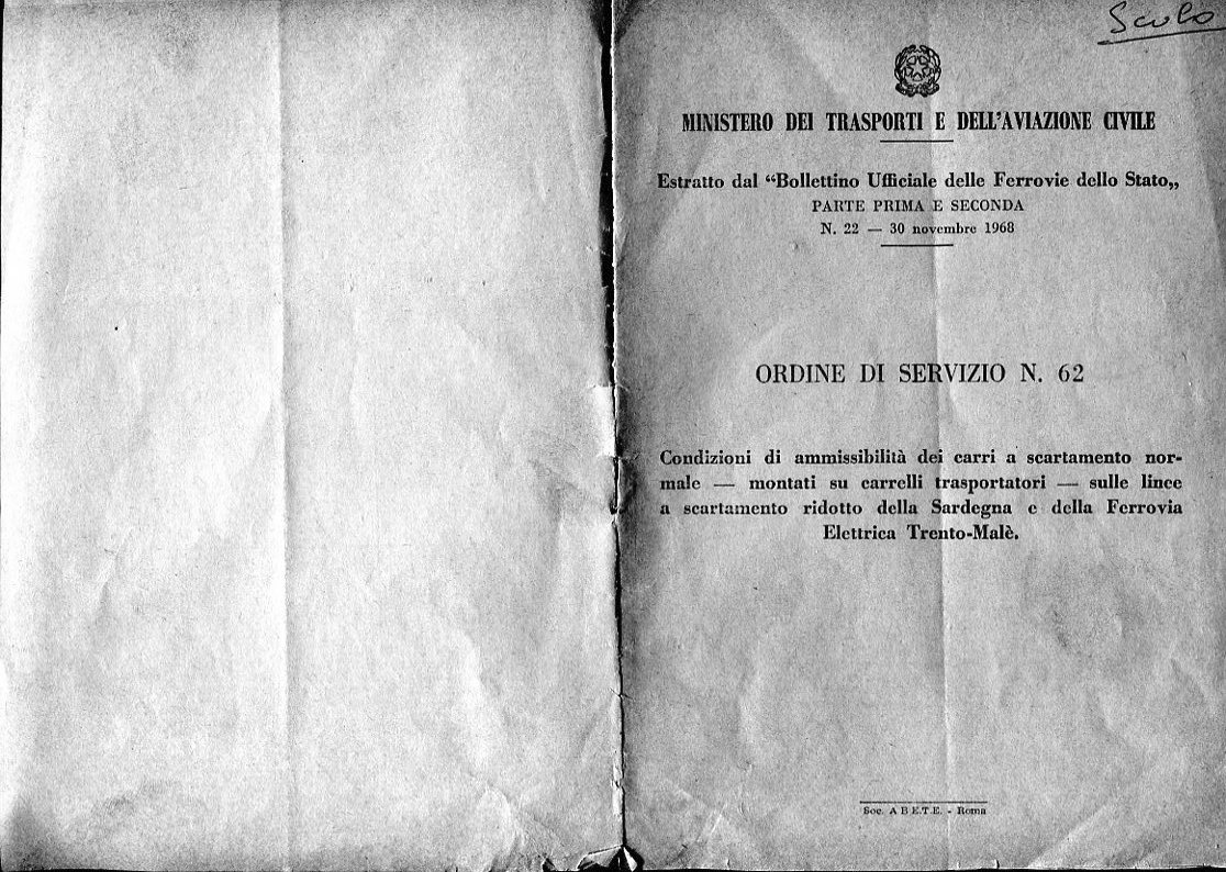 carrelli trasportatori002.jpg