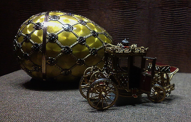 uovo incoronazione--.jpg