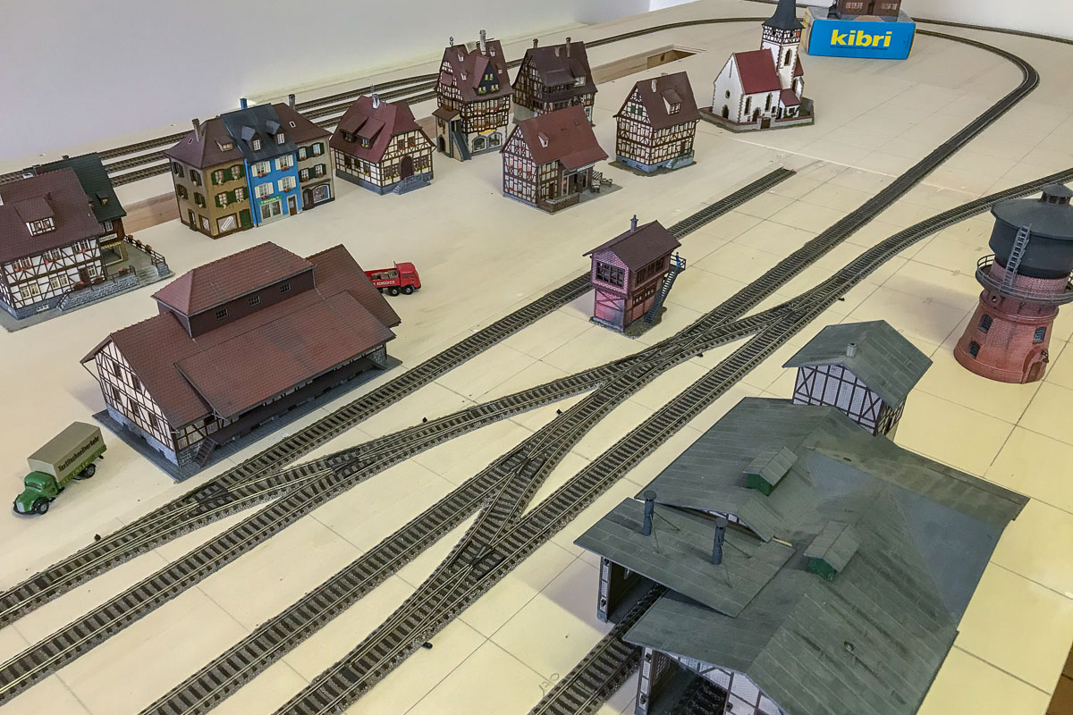 Progetto Bomby spostato-3.jpg