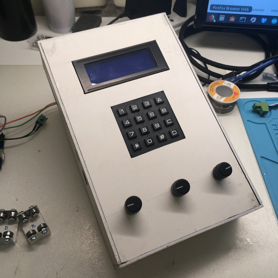 Arduino Tri-Mouse.jpg