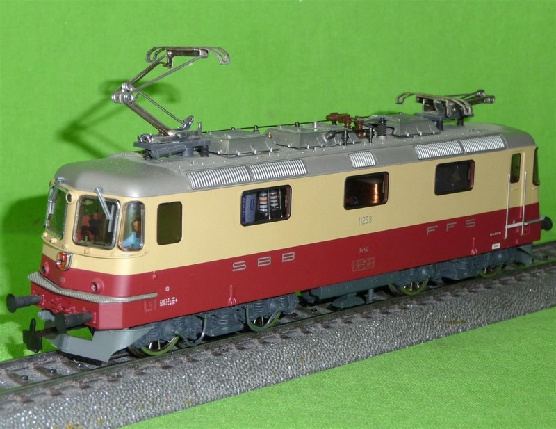 re 420 tee - 11253.jpg