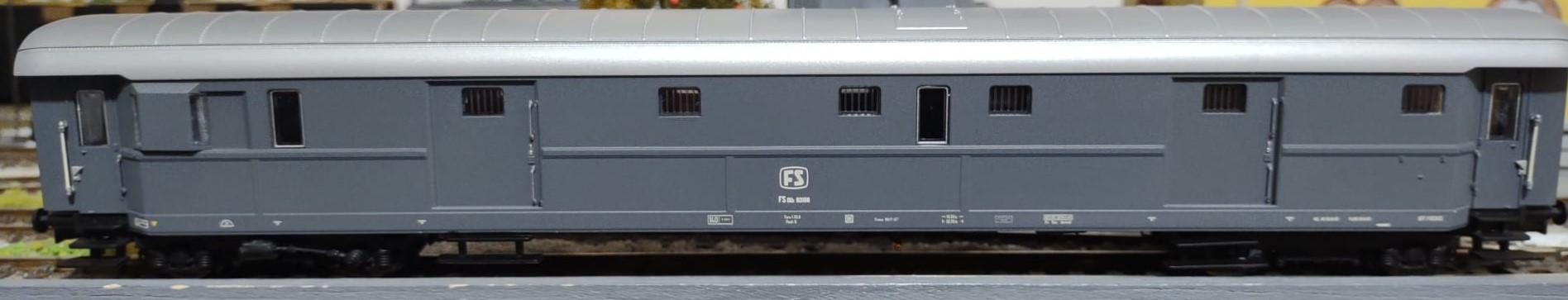 DUz.93100_RR_no tampografia..jpg