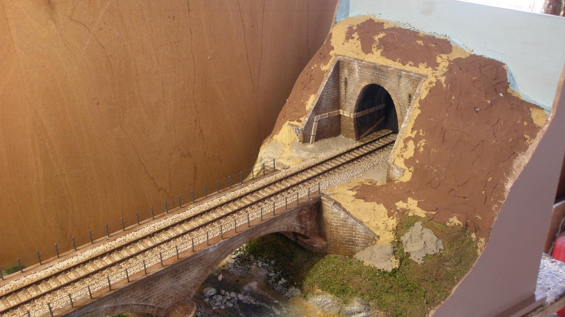 E20 diorama.JPG