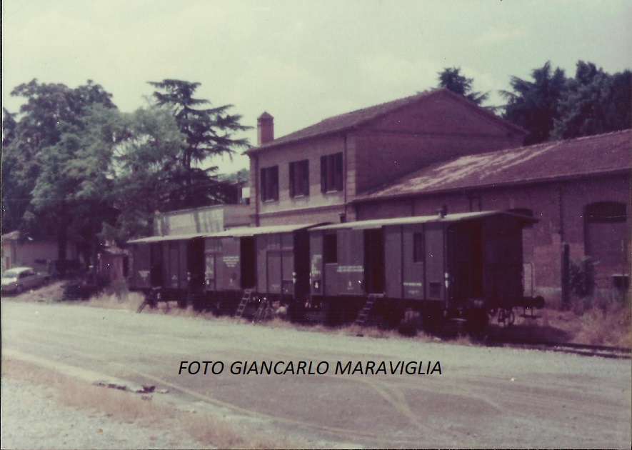 1977  Carri squadra ponti in ferro  Senese - Copia.jpg