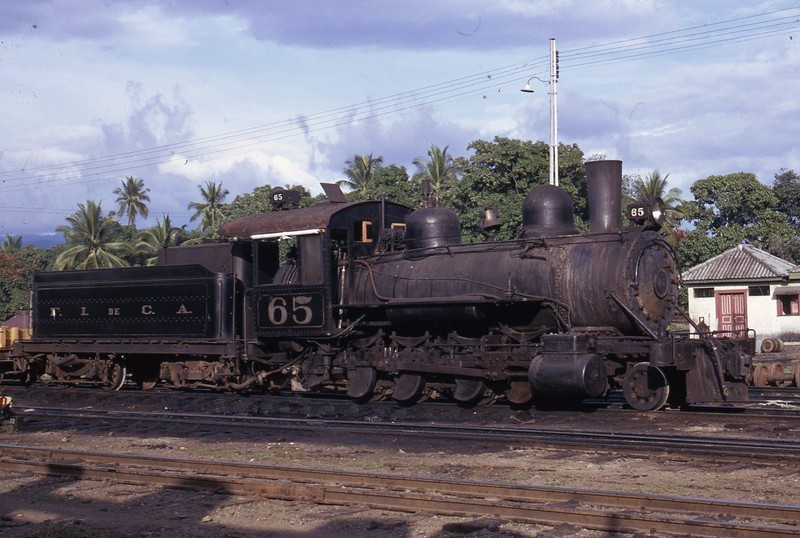 fideca 65 -2-8-0 baldwin 1910 (Copia).JPG