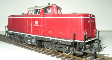 Fleischmann V212-­258 DB con decoder ESU.jpg