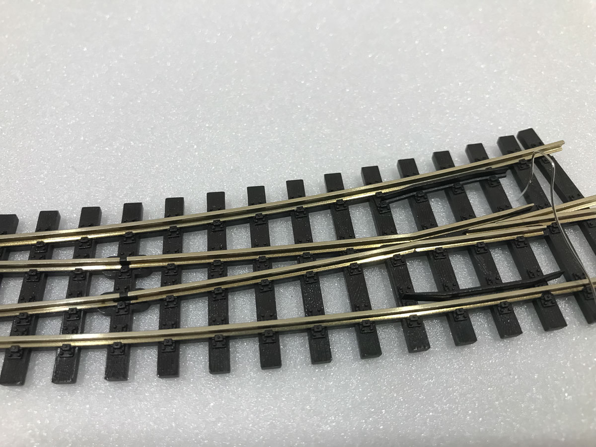 deviatoio curvo H0m sopra.jpg