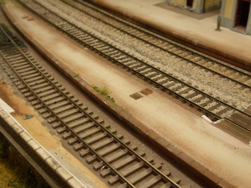 476.55 fissaggio marciapiedi.JPG