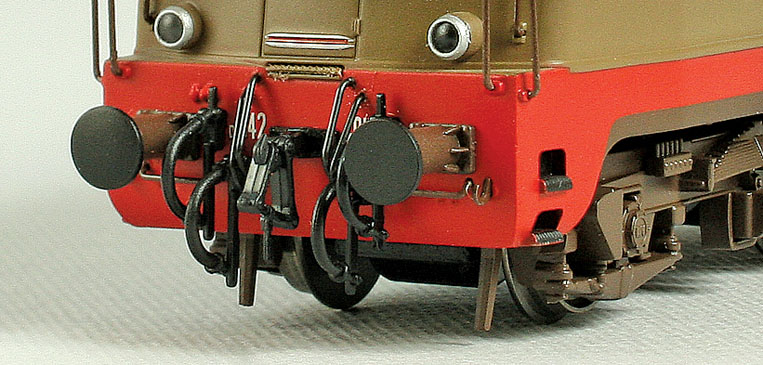 AC60065c.jpg