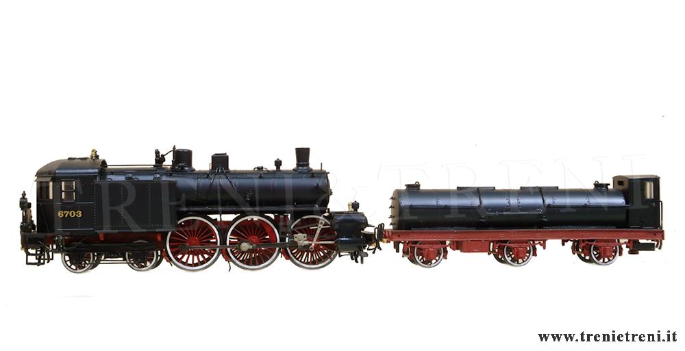 gr 670 tecnotren con terrazzino.jpg