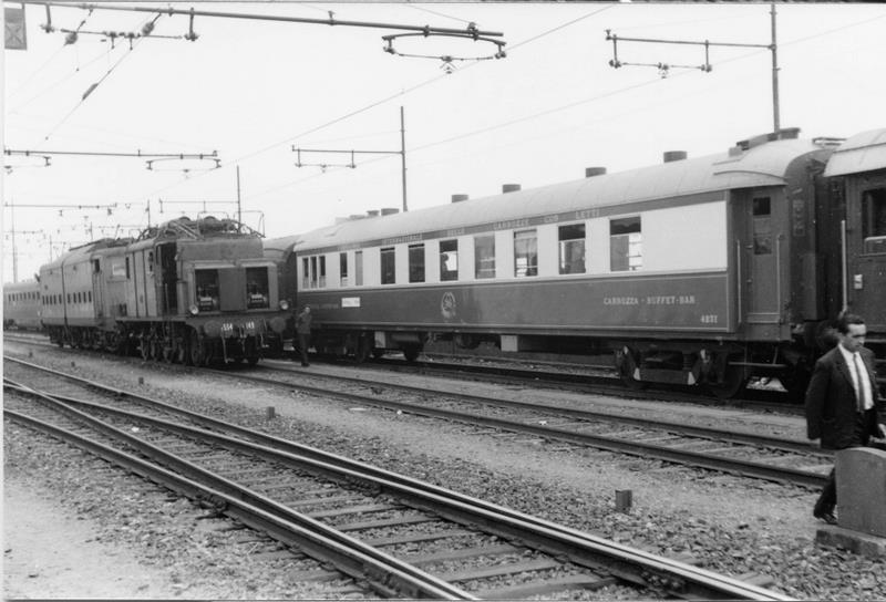 E 554.149 + E 636.008 23.7.1967 Albissola foro Pietro Picchetti_.JPG