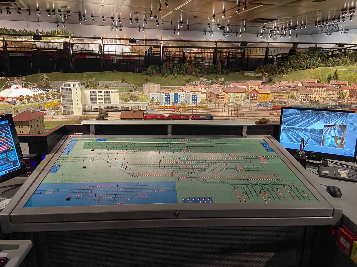 Kaesemberg-postazione comando-H0-2.jpg