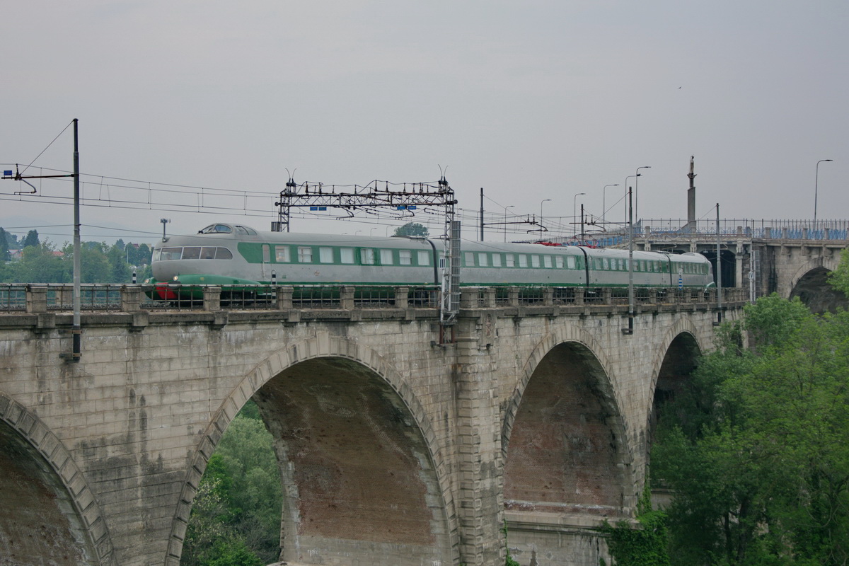 DSC_7100 ok rit rid.jpg