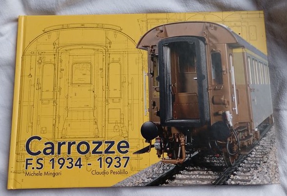 Carrozze FS 1934 1937.jpg