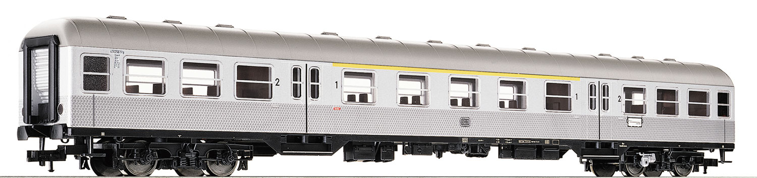 Silberling Epoca III 1a 2a classe.jpg