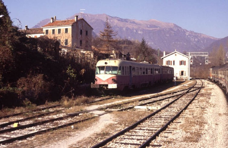 a 1989.12.00 Aln448-460.2003 Fener.jpg