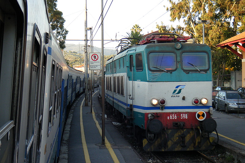 E 656 598 2011 Diano Marina.JPG