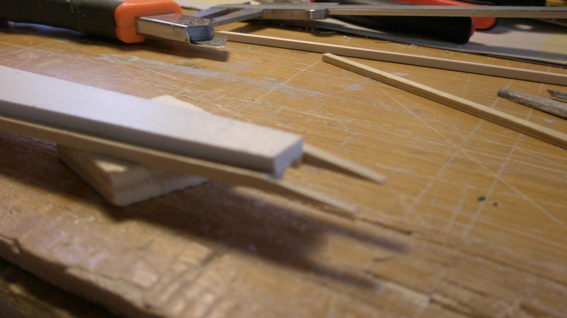 51.8 marciapiedi di stazione.JPG